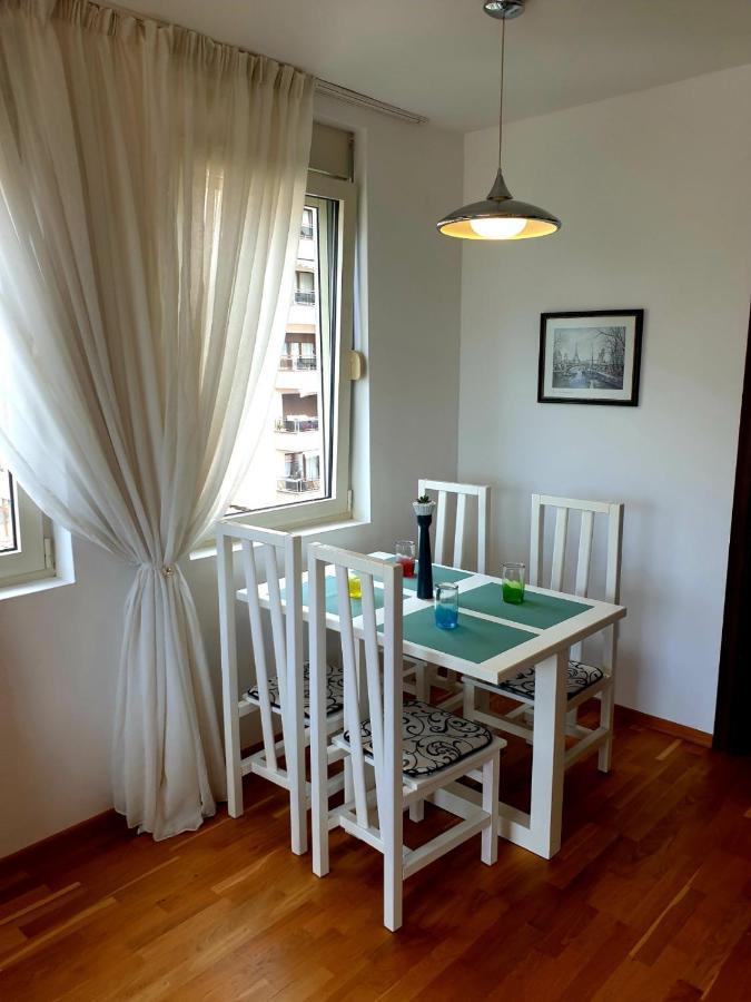 City & Sea Apartment Nearby Old Town 부드바 외부 사진